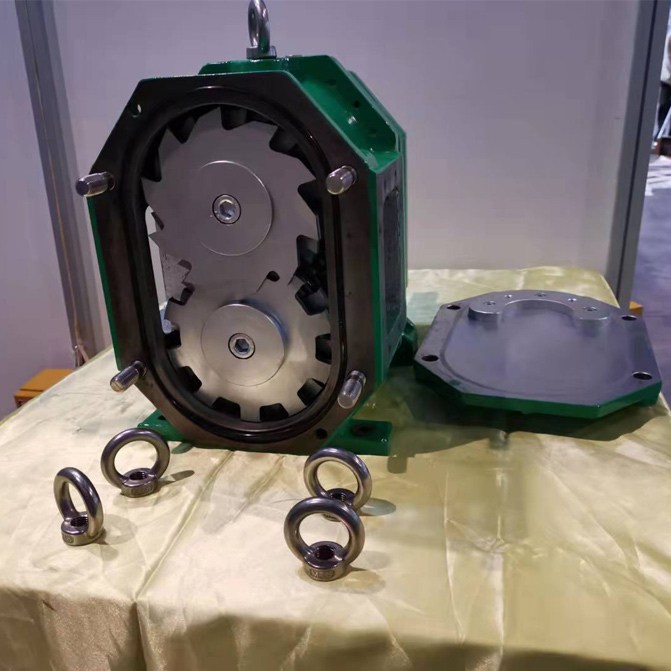 雙軸剪切機實物圖(下圖) 雙軸剪切機實物圖(下圖)